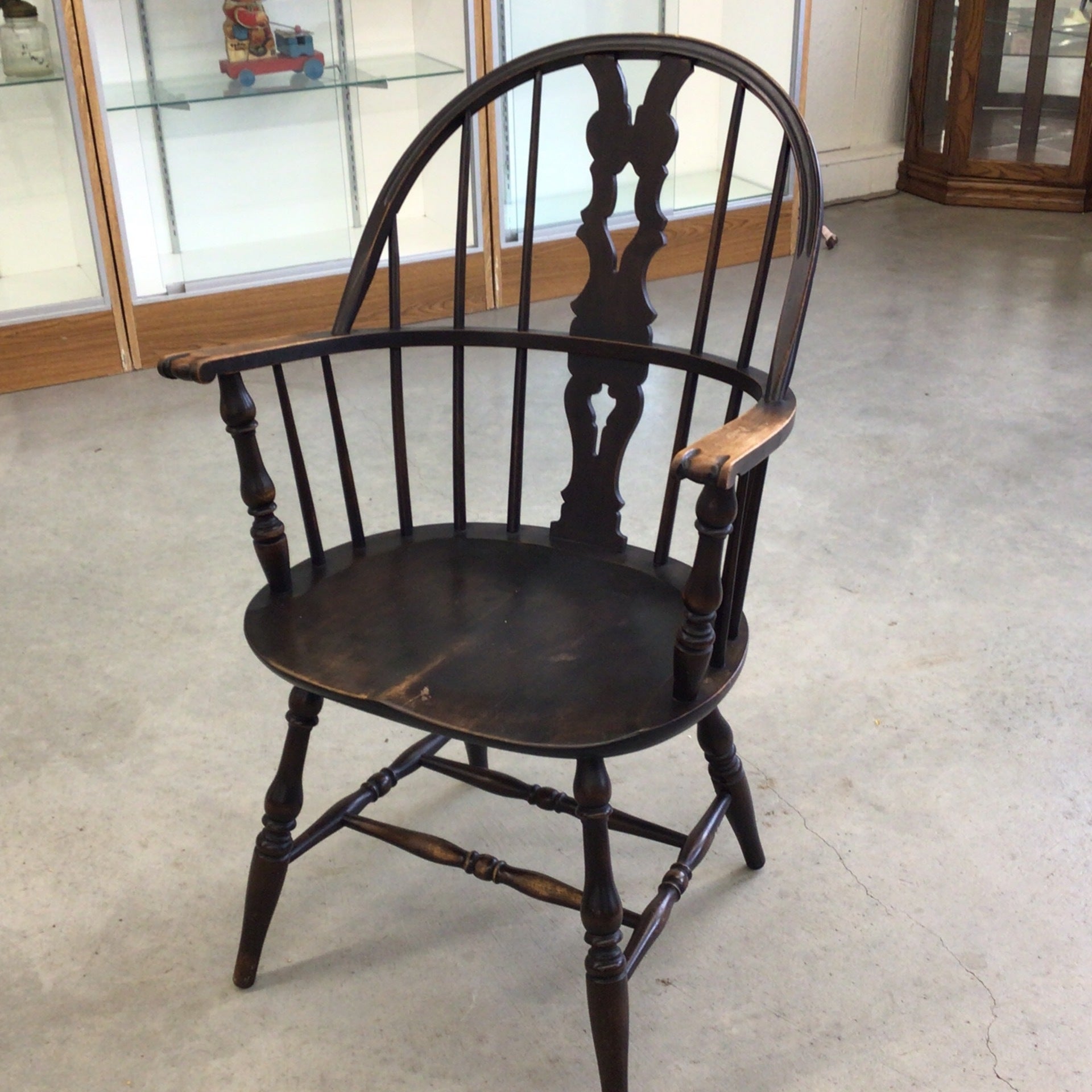 WINDSOR STYLE CHAIR ANTIQUE CROCKER CHAIR CO